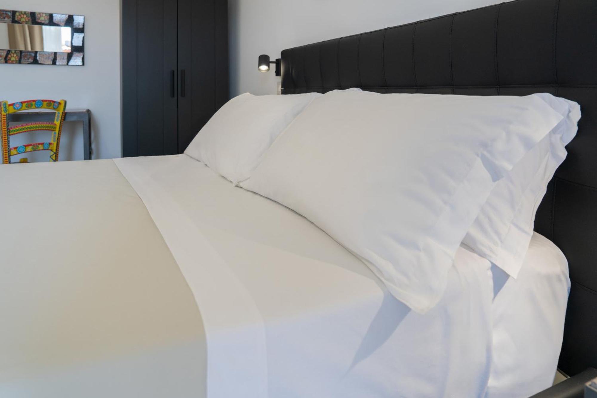 Over Time - Tourist Guest house *